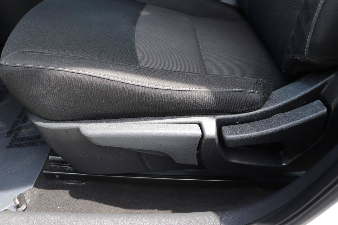 Used 2024 Nissan Sentra SV FWD image 41