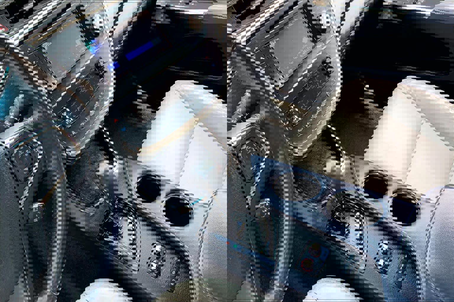 Used 2013 Toyota Avalon XLE Touring image 16