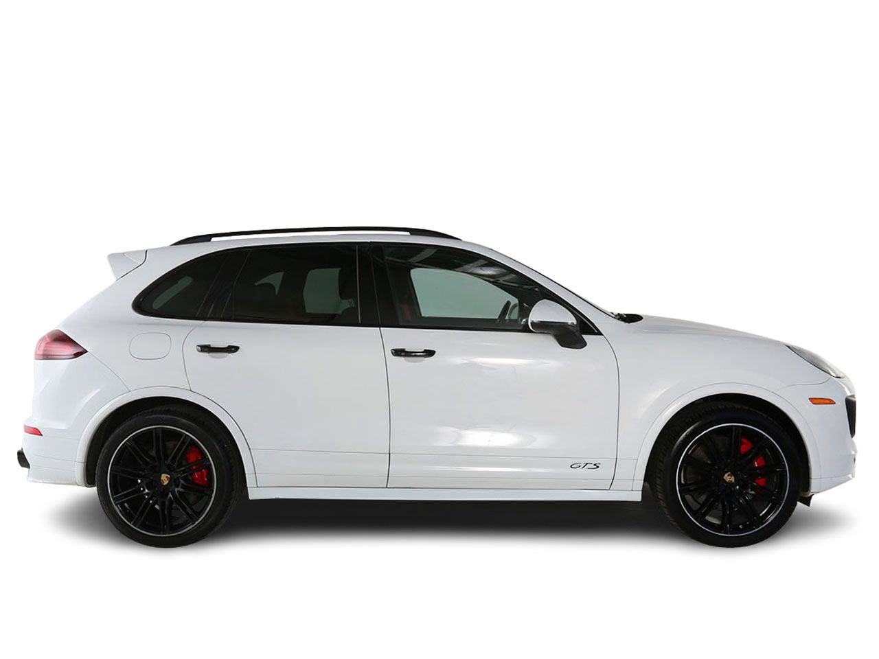 Used 2017 Porsche Cayenne GTS image 14