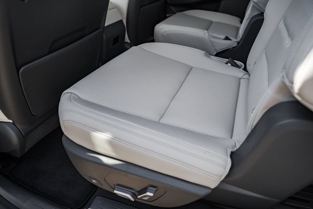 New 2025 Hyundai Santa Fe Calligraphy image 32