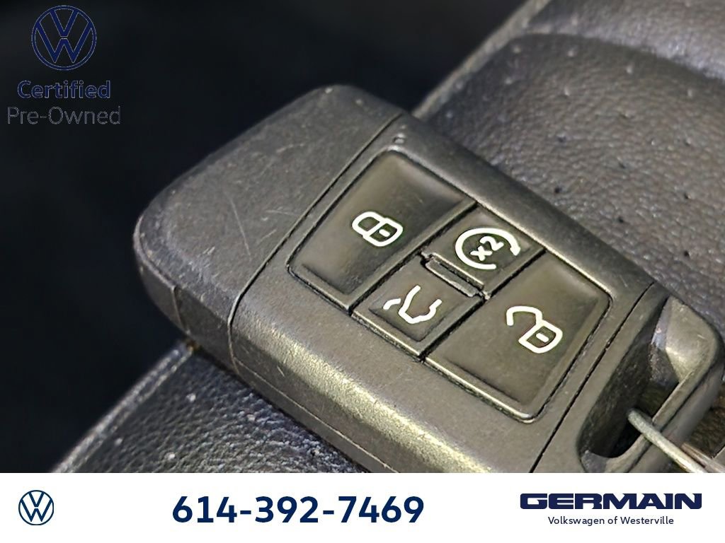 Used 2022 Volkswagen Tiguan SE image 36