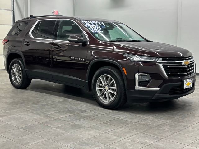 Used 2022 Chevrolet Traverse LT
