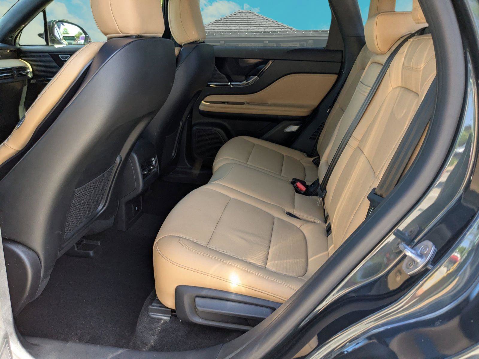 Used 2022 Lincoln Corsair Grand Touring image 37