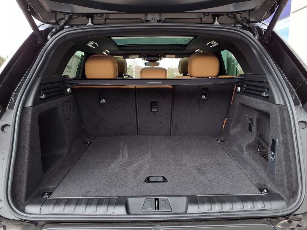New 2026 Land Rover Range Rover Sport SE AWD/4WD image 25