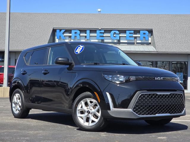 Used 2024 Kia Soul LX w/ Option Group 015 image 2