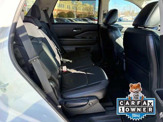 Used 2022 Nissan Pathfinder SL w/ Lighting Package (N92) image 20