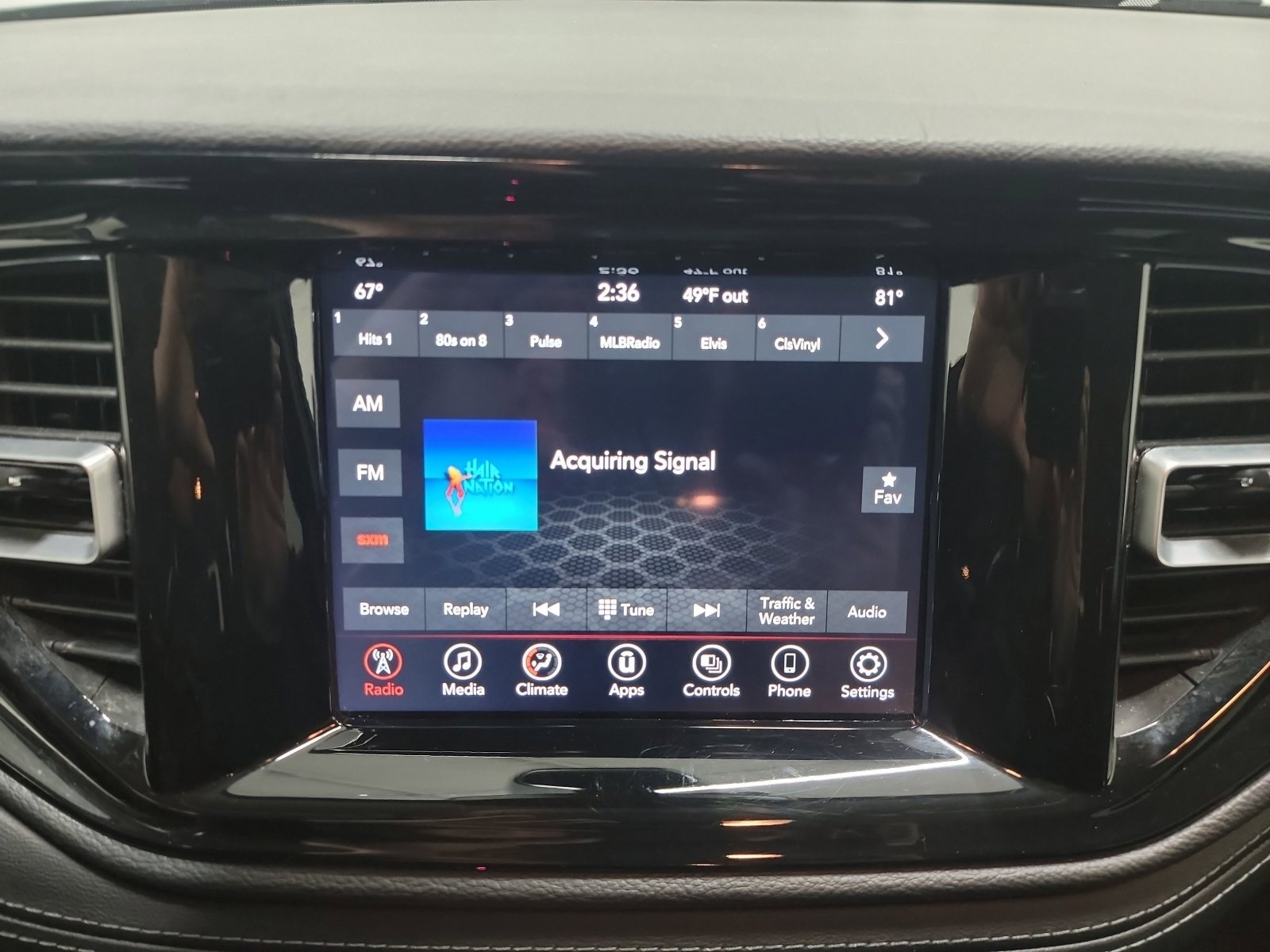 Used 2021 Dodge Durango SXT image 22