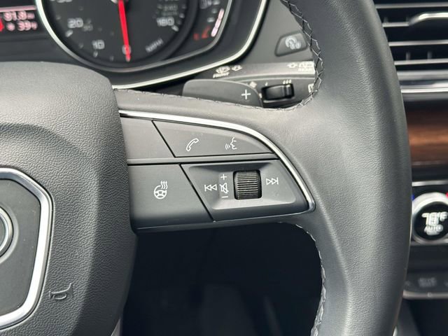 Used 2023 Audi Q5 2.0T Premium w/ Convenience Package image 26