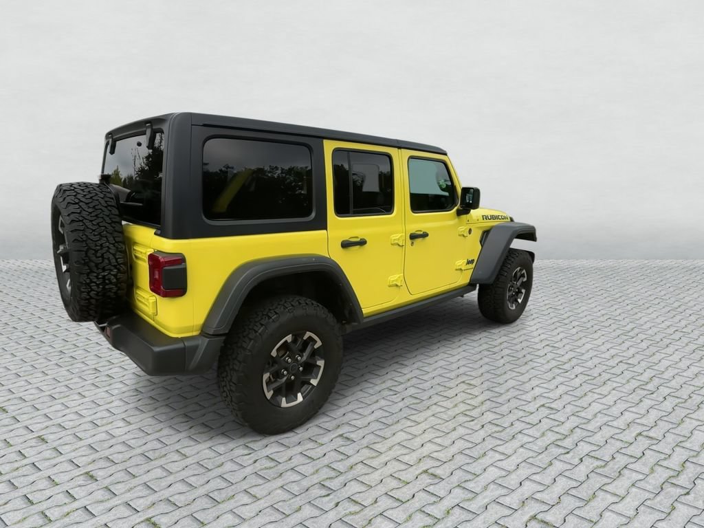 Used 2024 Jeep Wrangler Unlimited Rubicon 4xe AWD/4WD image 8