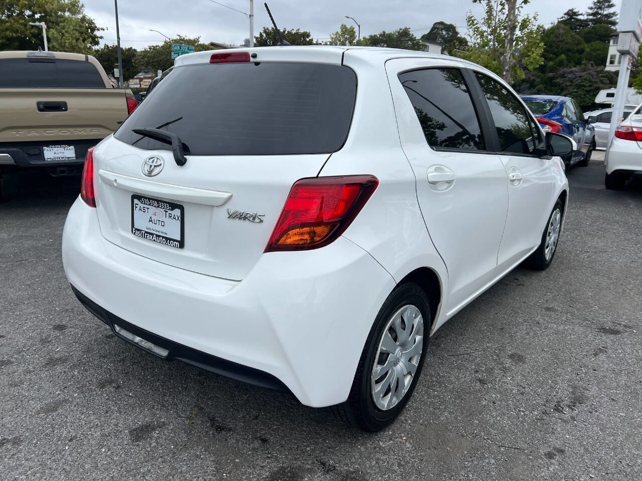Used 2015 Toyota Yaris L FWD image 4
