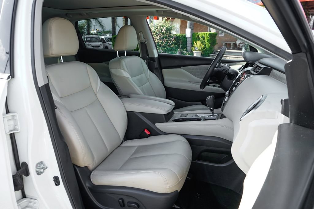 Used 2020 Nissan Murano SL w/ Moonroof Package FWD image 40