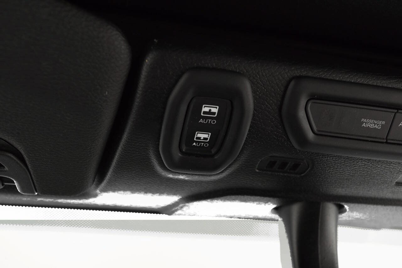 Used 2021 Jeep Wrangler Unlimited Sahara image 44