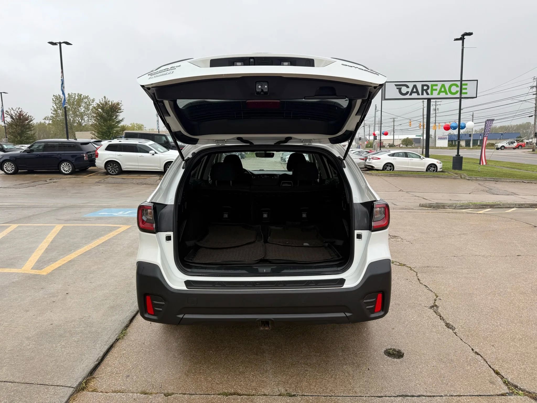 Used 2022 Subaru Outback Premium image 12