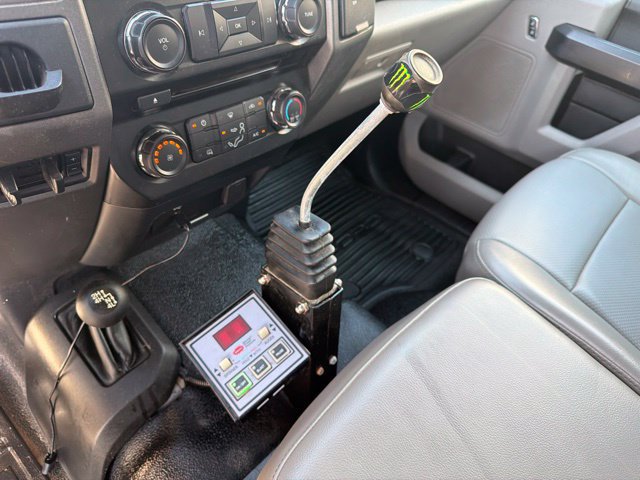 Used 2018 Ford F550 4x4 SuperCab Super Duty image 33