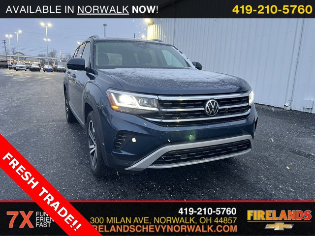 Used 2022 Volkswagen Atlas SEL image 2
