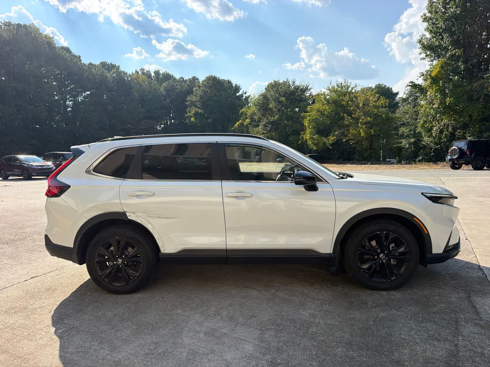 Used 2024 Honda CR-V Sport Touring image 12