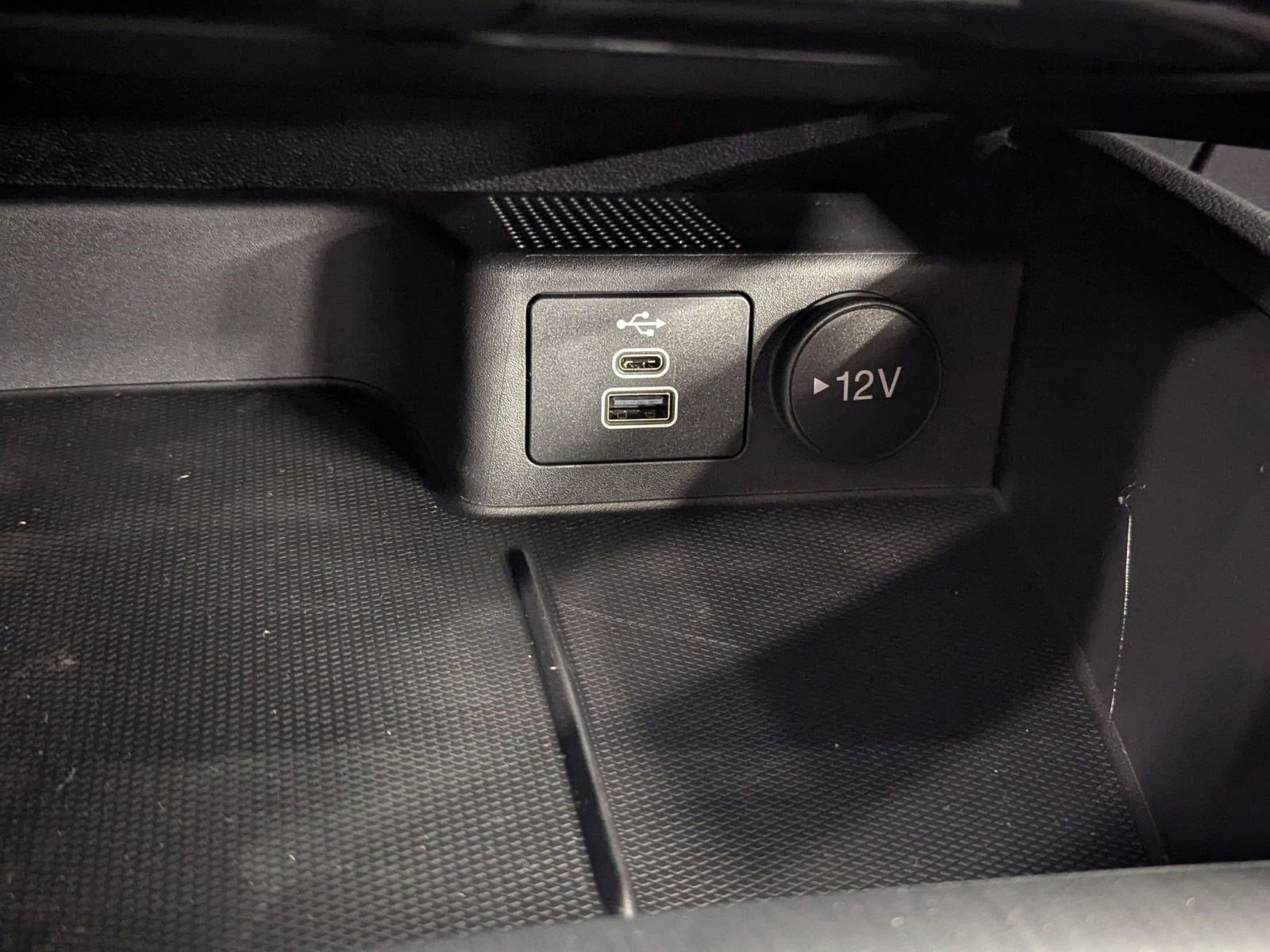 New 2026 Ford Escape ST-Line w/ Tech Pack #1 image 24