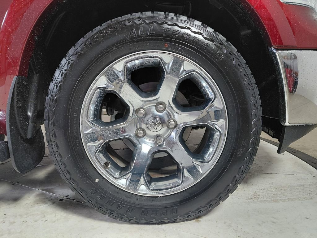 Certified 2016 RAM 1500 Laramie w/ Convenience Group image 9