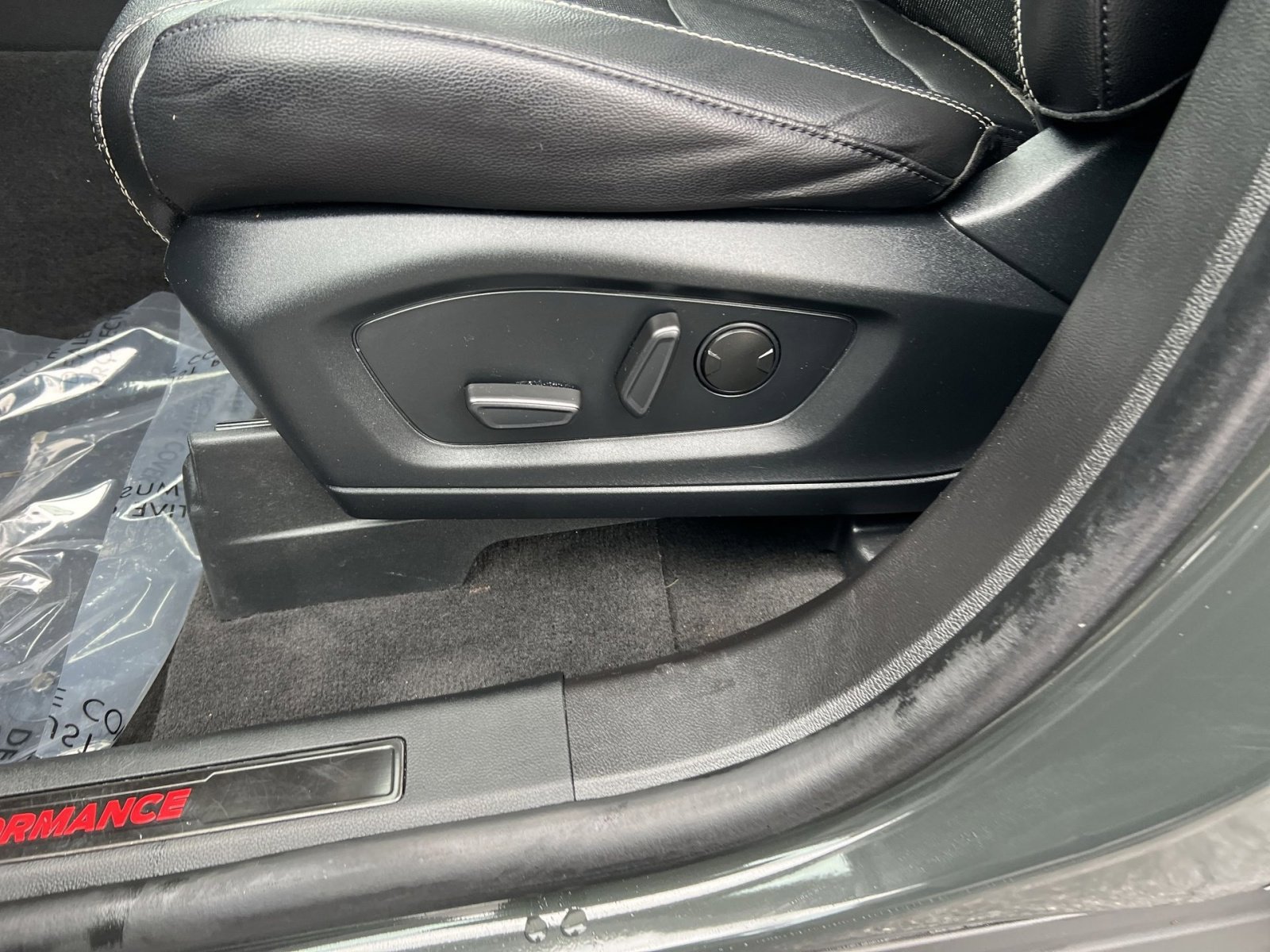 Used 2023 Ford Explorer ST w/ Equipment Group 401A image 14