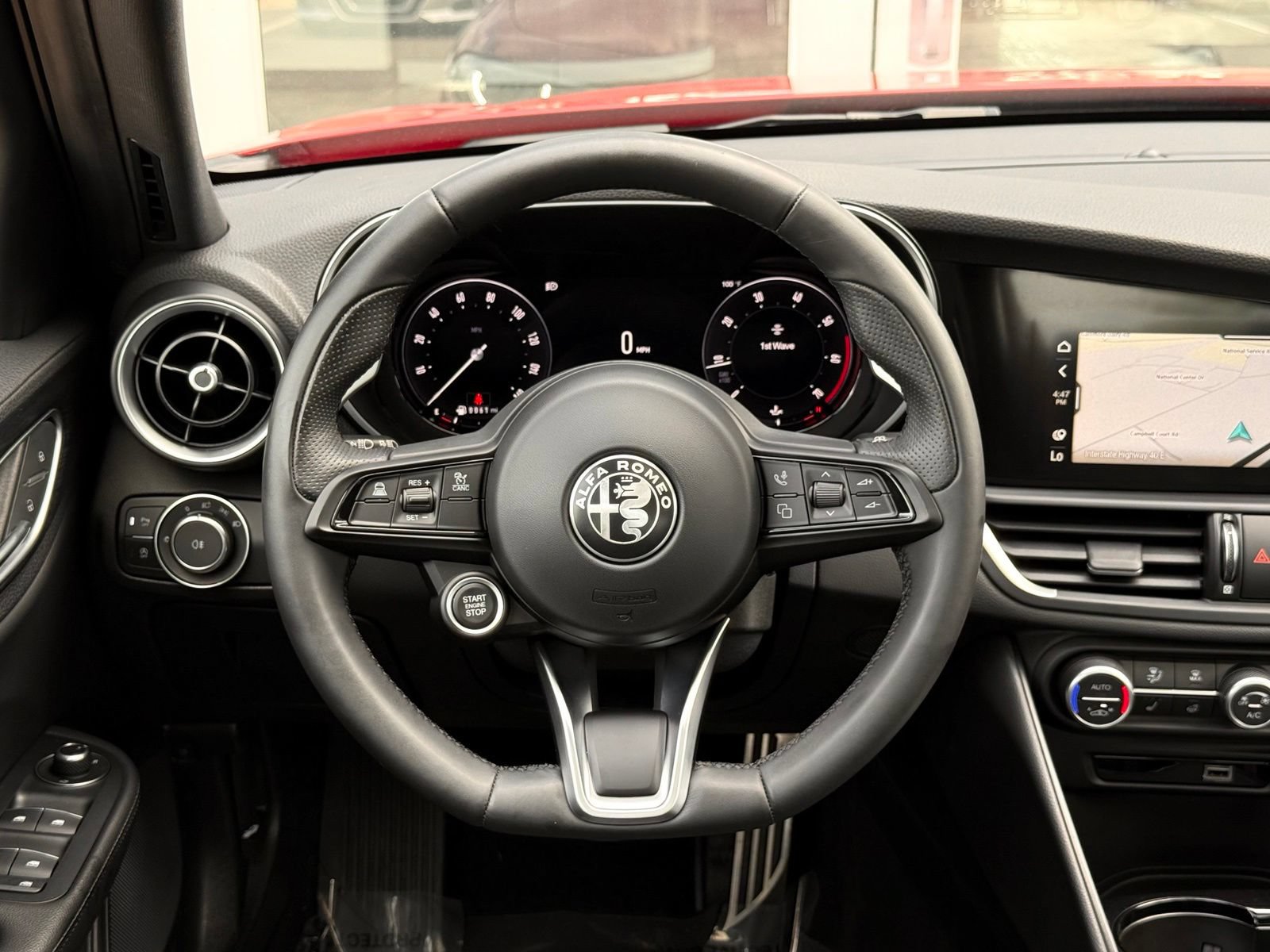 Used 2024 Alfa Romeo Giulia Sprint RWD image 32