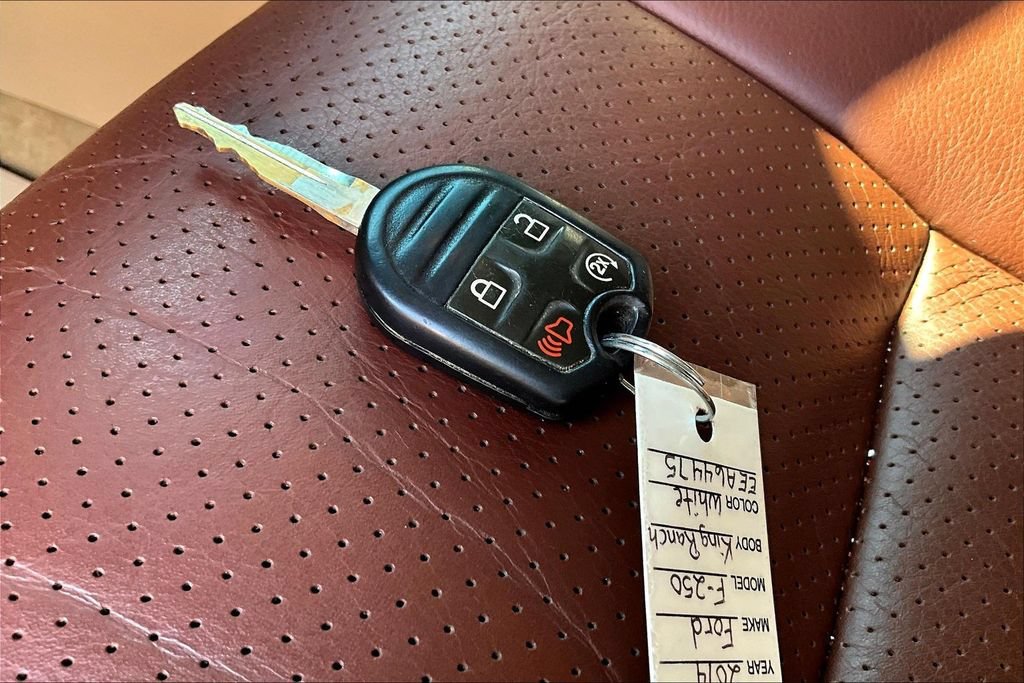 Used 2014 Ford F250 King Ranch AWD/4WD image 38