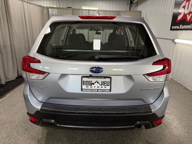 Used 2019 Subaru Forester AWD/4WD image 5