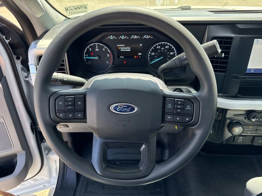 New 2025 Ford F350 XL w/ XL Chrome Package image 8