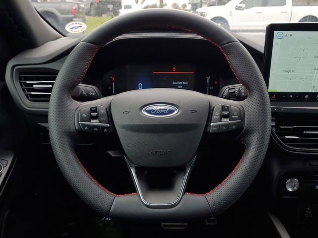 Certified 2024 Ford Escape ST-Line w/ Tech Pack #1 AWD/4WD image 31