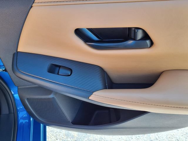 Used 2025 Nissan Sentra SV w/ SV Premium Package FWD image 25