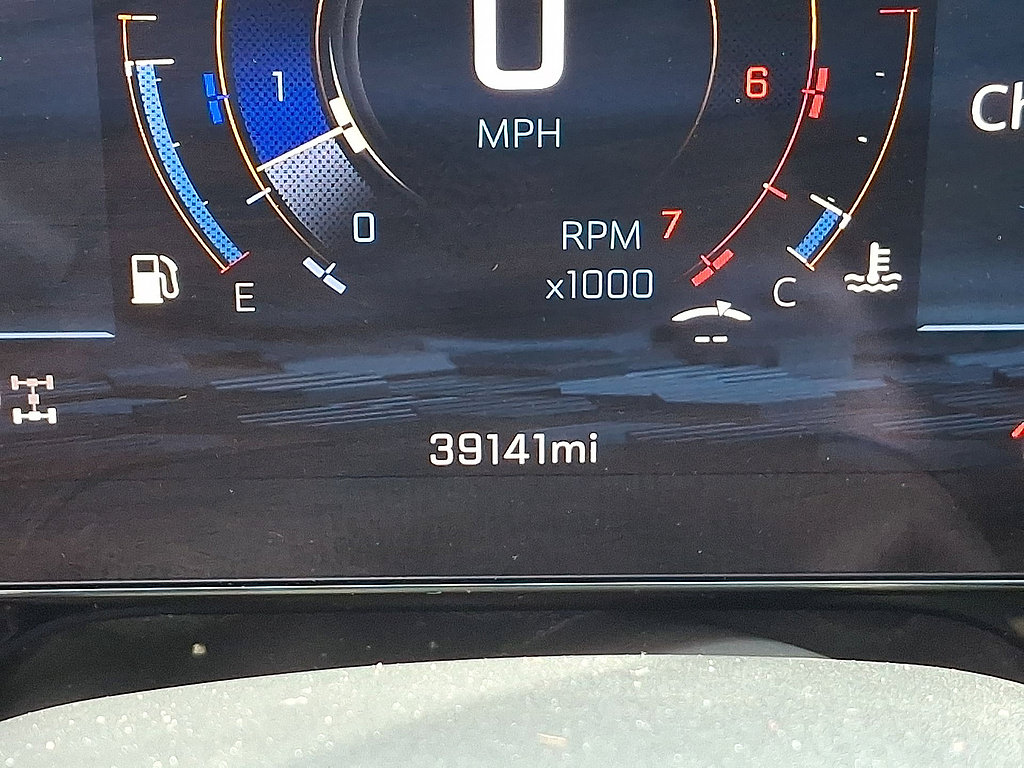 Certified 2025 Chevrolet Tahoe LS AWD/4WD image 13