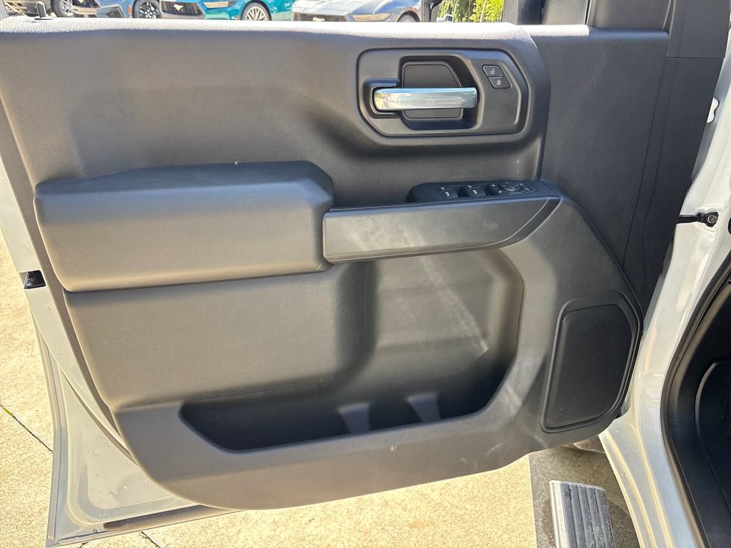 Used 2025 Chevrolet Silverado 2500 W/T AWD/4WD image 15