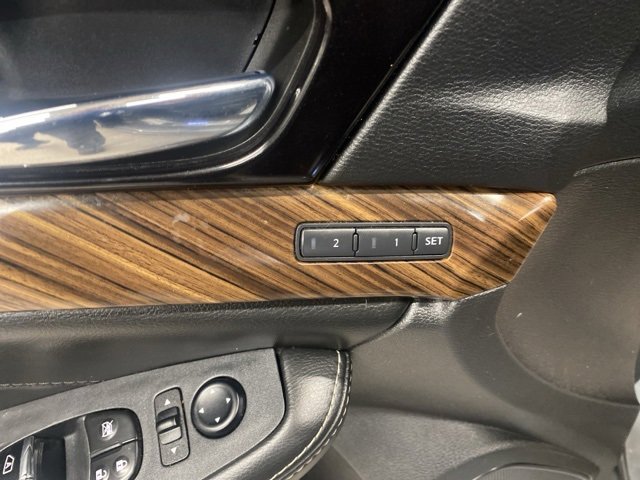 Used 2018 Nissan Maxima Platinum image 32