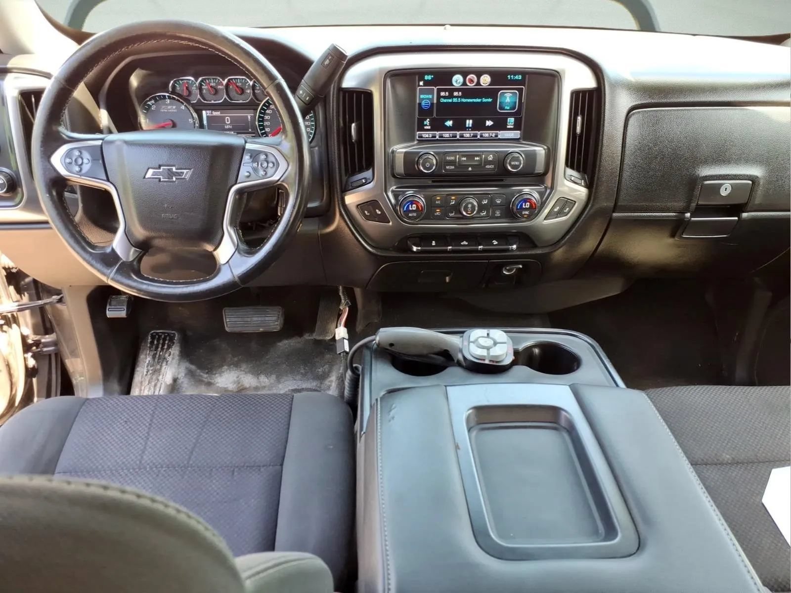 Used 2016 Chevrolet Silverado 1500 LT w/ All Star Edition AWD/4WD image 12