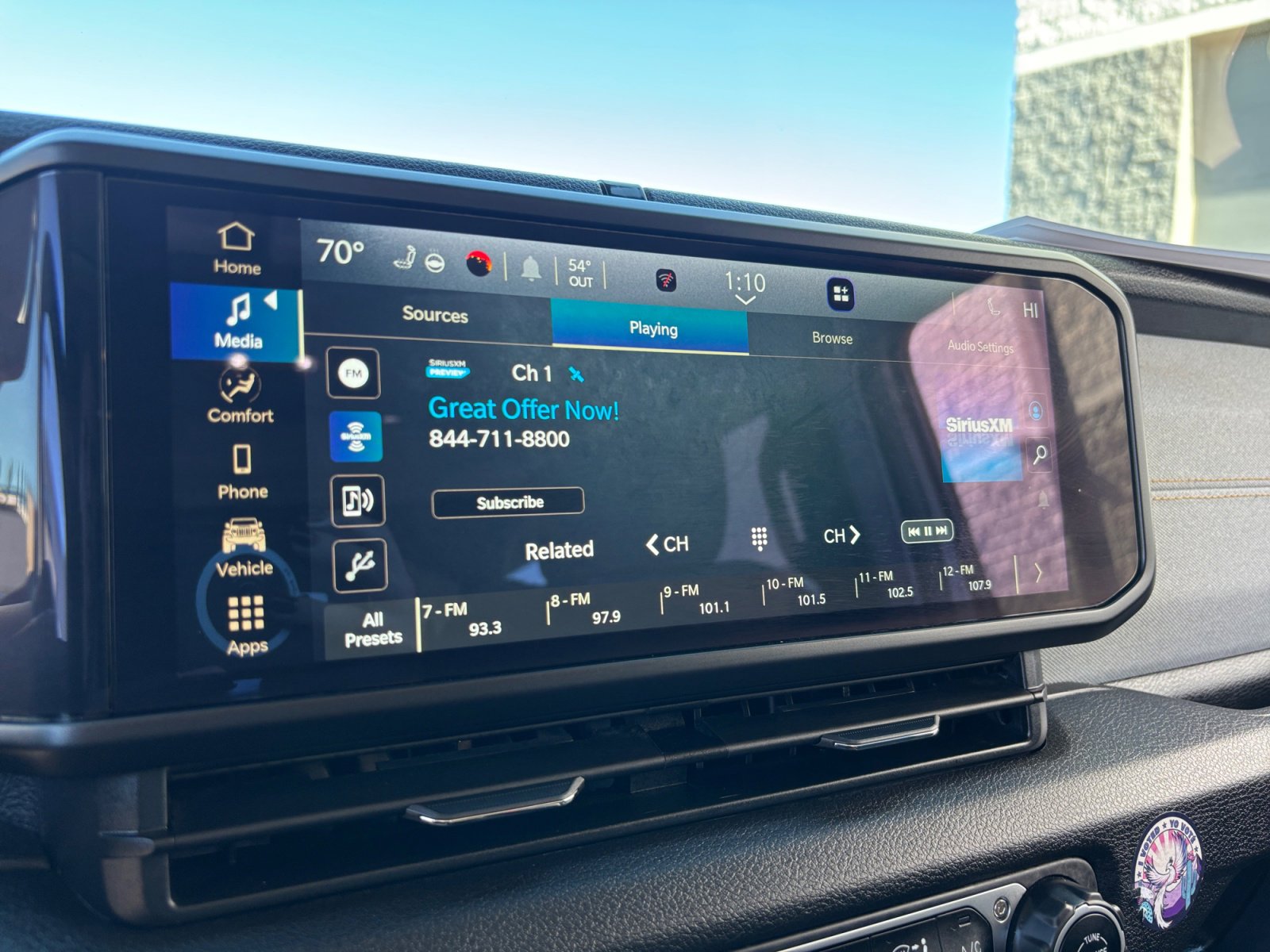 Used 2024 Jeep Wrangler Willys image 12