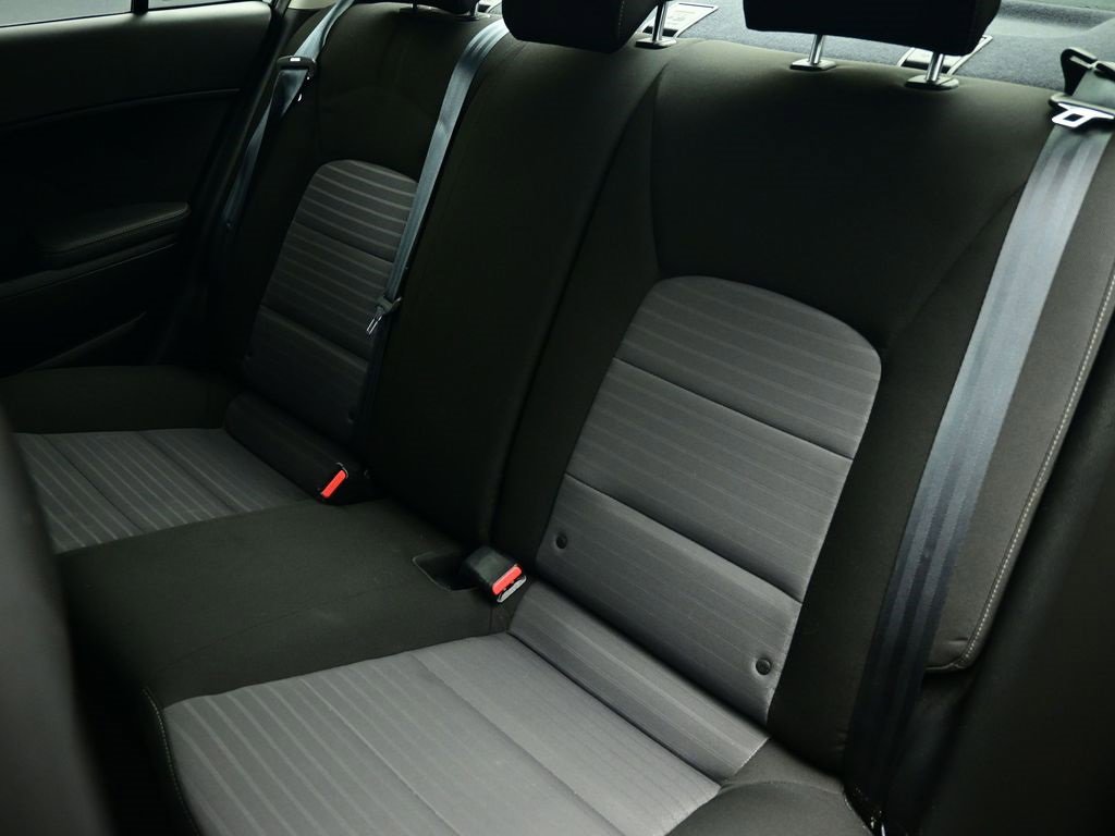 Used 2018 Kia Forte S image 25