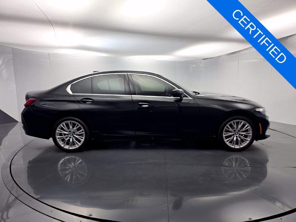 Certified 2024 BMW 330i Sedan RWD image 3