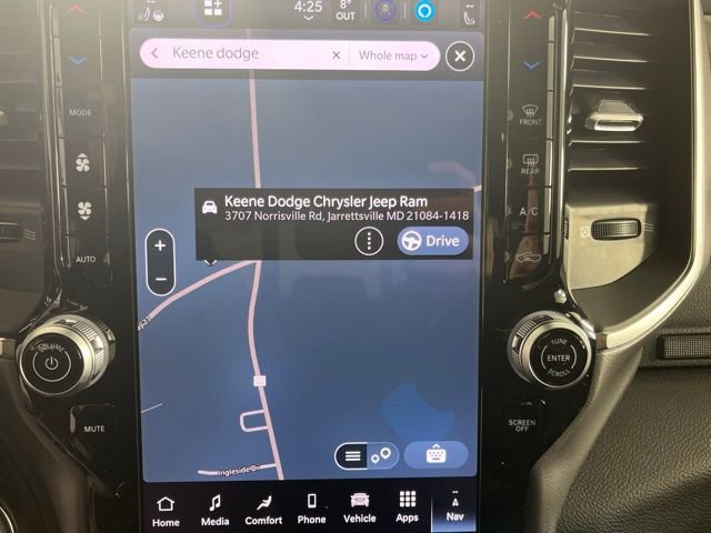 New 2026 RAM 1500 4x4 Crew Cab image 14