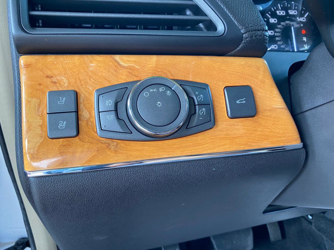 Used 2015 Lincoln MKX FWD w/ Equipment Group 101A image 63