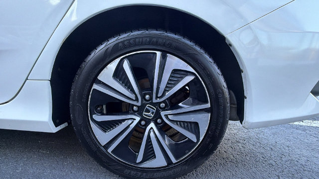 Used 2018 Honda Civic EX-T image 10