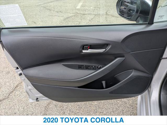 Used 2020 Toyota Corolla LE FWD image 12
