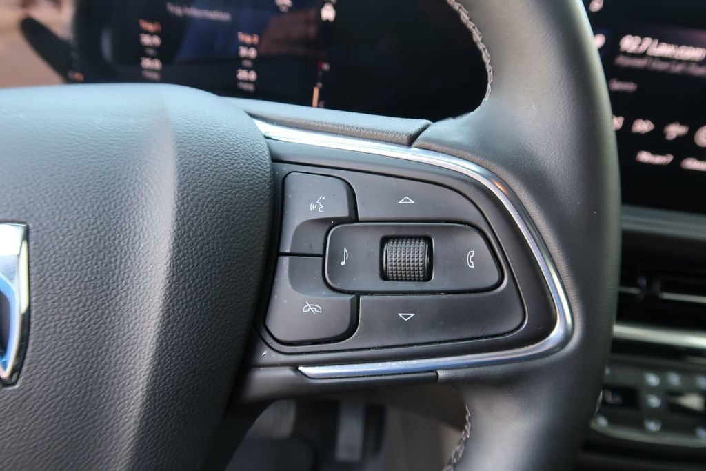 Certified 2024 Buick Envista Sport Touring w/ Convenience I Package image 18