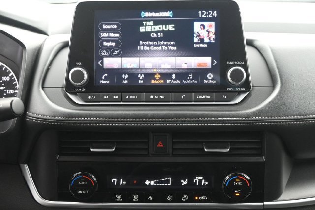 Certified 2024 Nissan Rogue SV AWD/4WD image 12