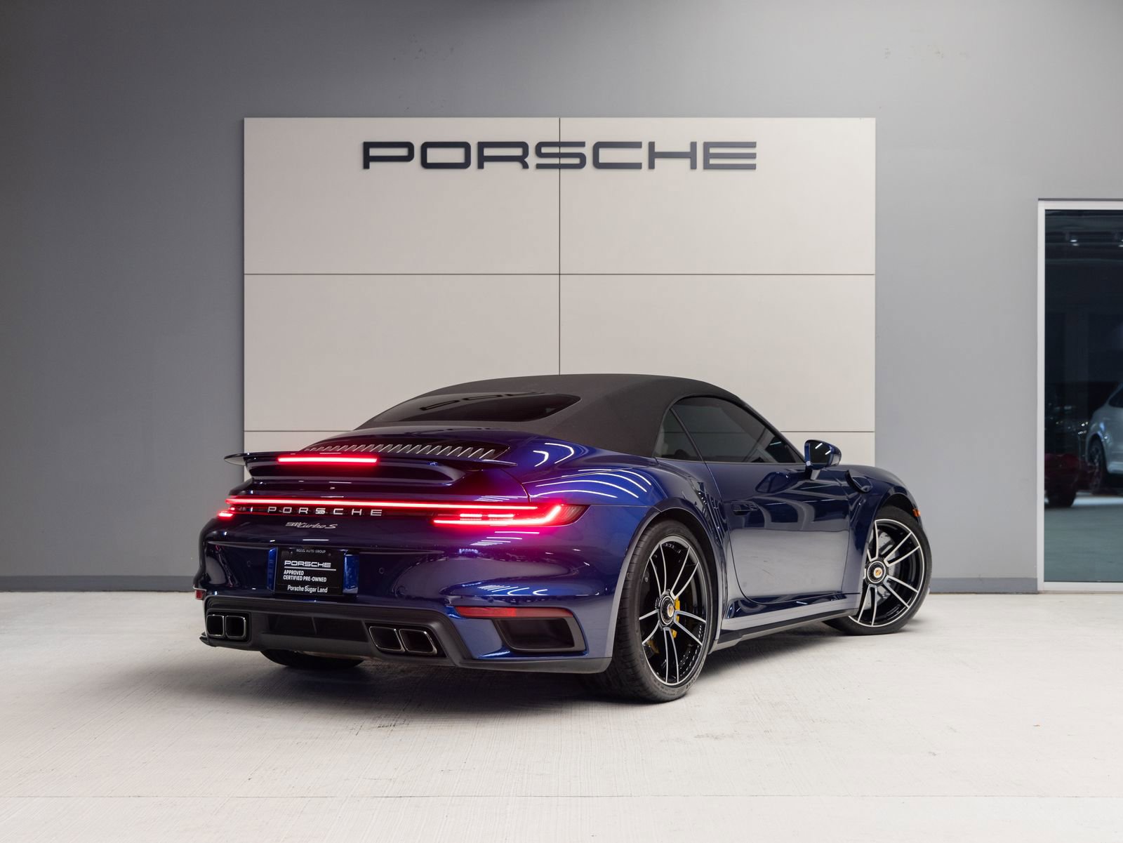 Certified 2022 Porsche 911 Turbo S image 7