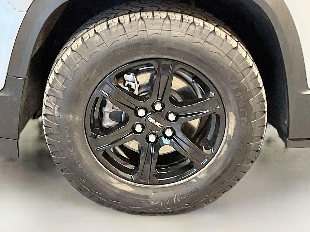 Used 2023 GMC Acadia AT4 w/ Trailering Package AWD/4WD image 34