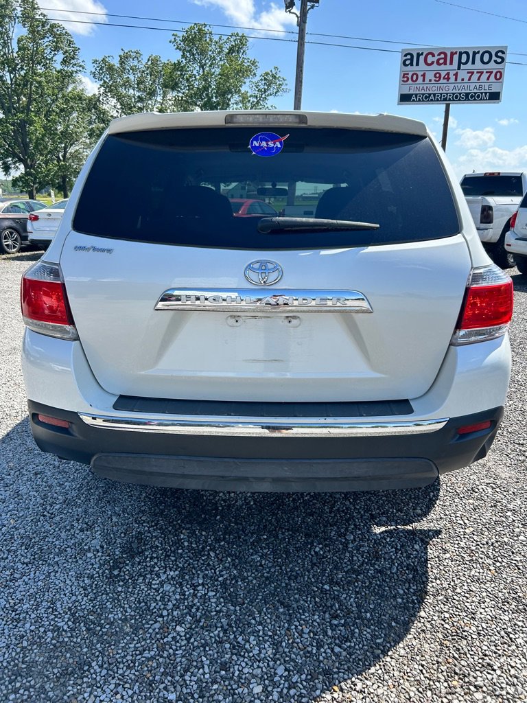 Used 2011 Toyota Highlander 2WD image 4