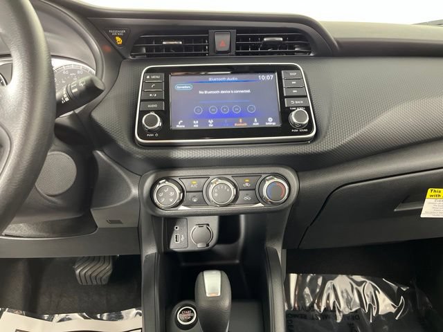Certified 2025 Nissan Kicks Play S FWD image 25