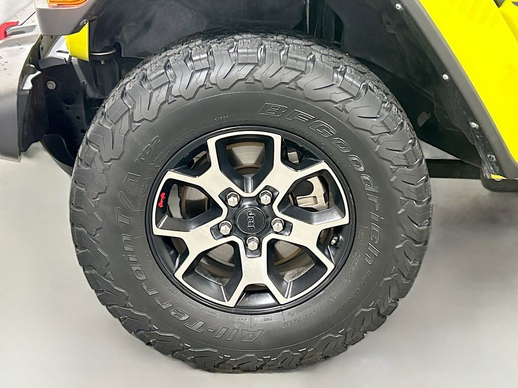 Used 2022 Jeep Wrangler Unlimited Rubicon w/ Cold Weather Group image 29