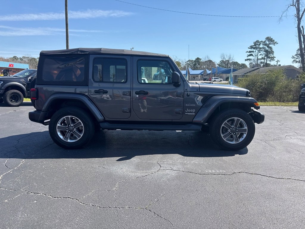 Used 2018 Jeep Wrangler Unlimited Sahara image 6