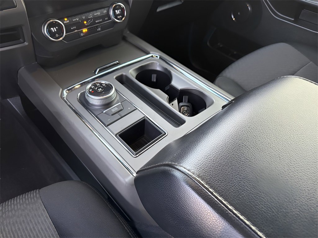 Used 2020 Ford Expedition XLT image 34