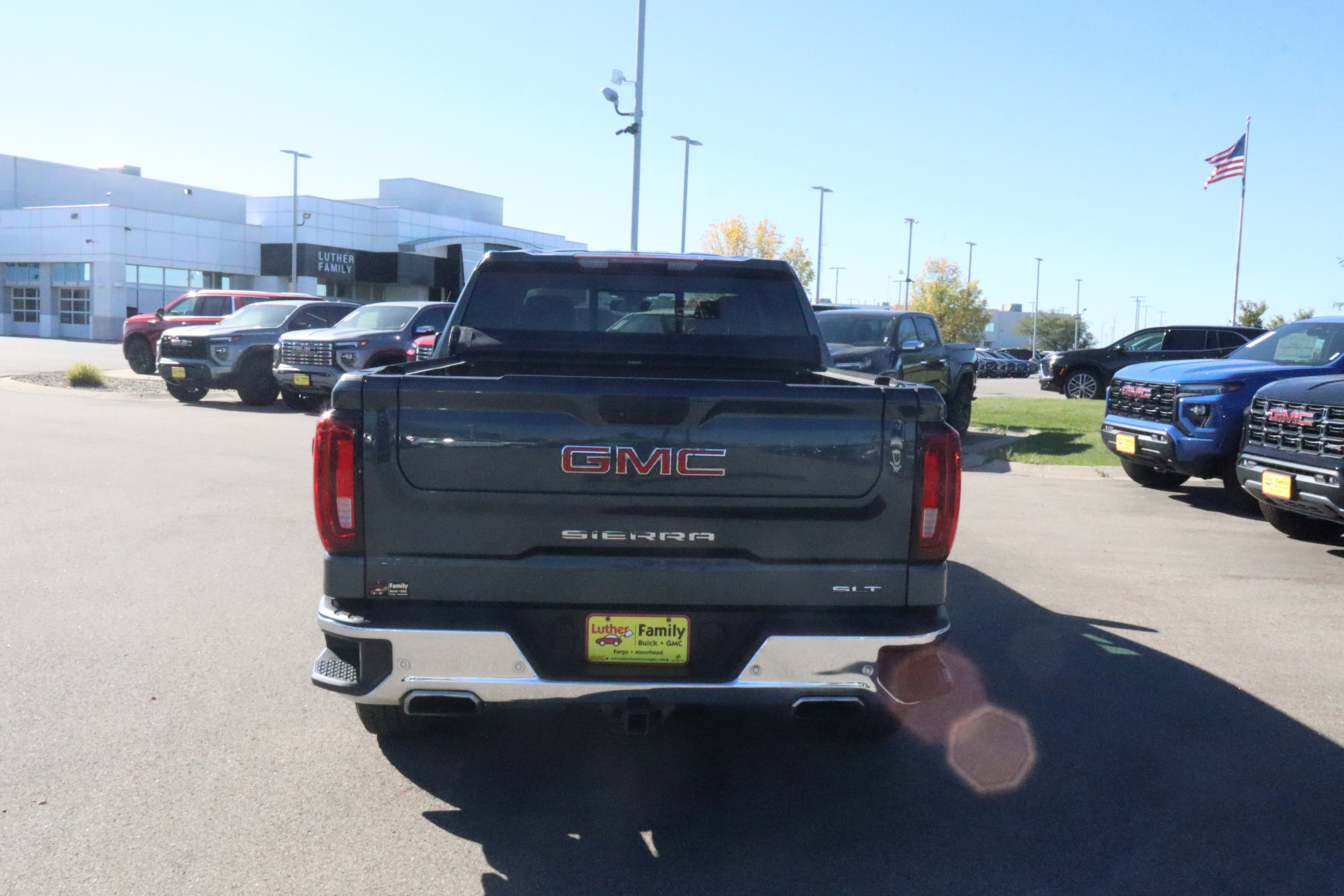 Used 2021 GMC Sierra 1500 SLT w/ SLT Premium Plus Package image 6